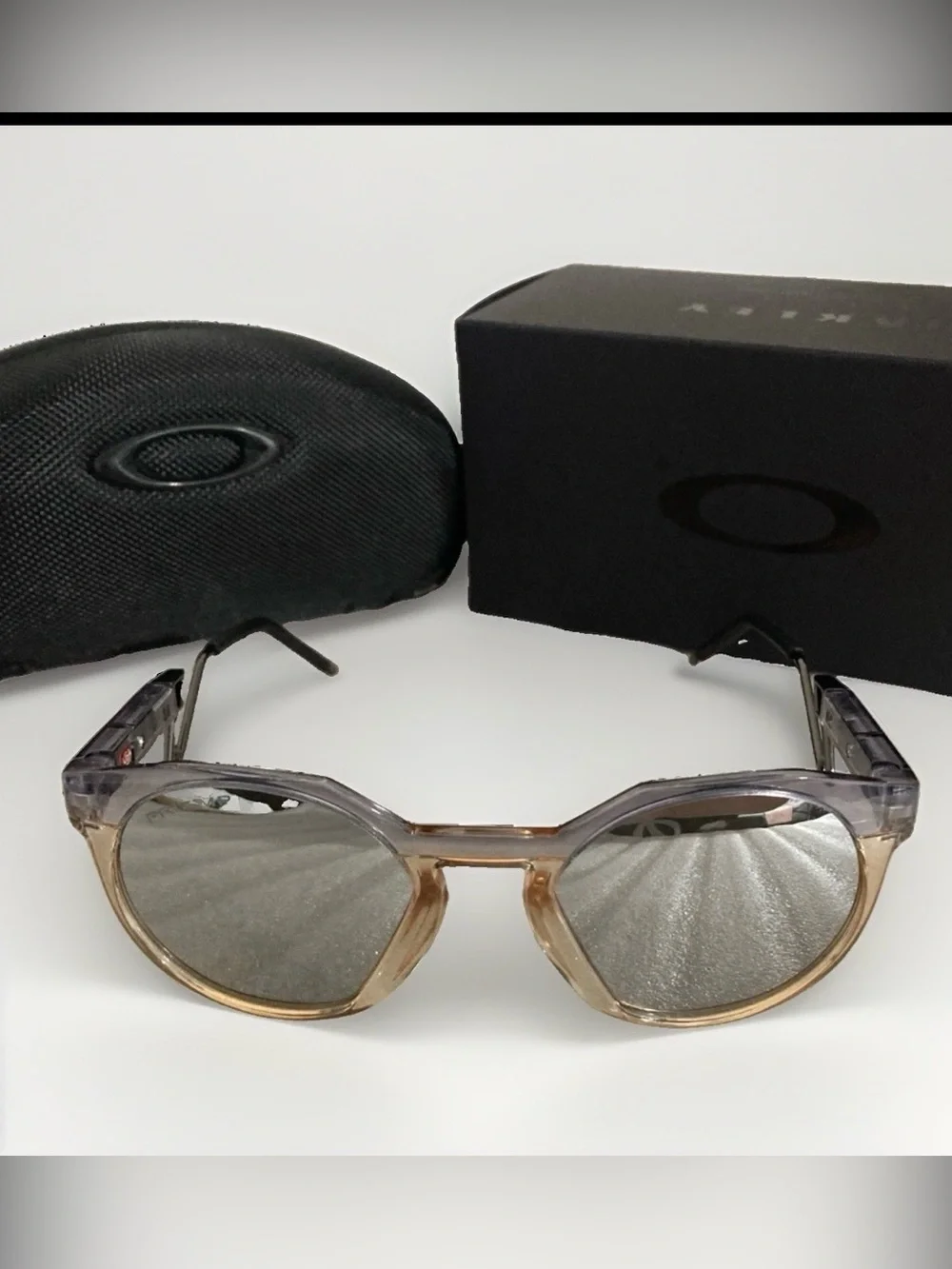 Oakley description brand